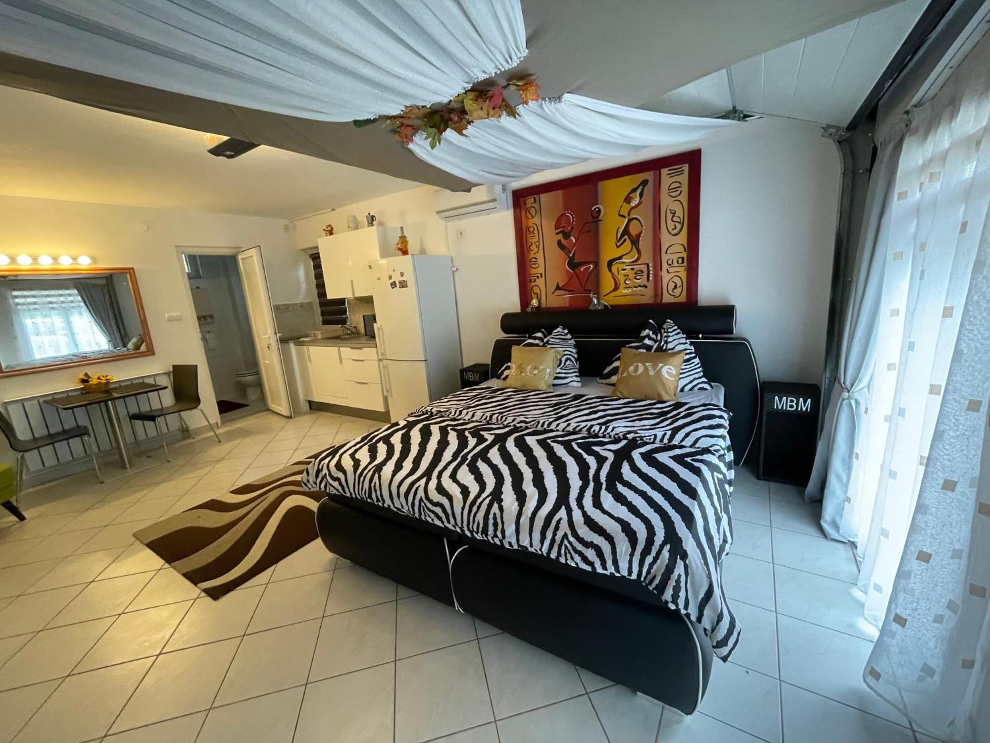 Varlak Apartmans ✷ ✷ ✷ Siofok Bagian luar foto
